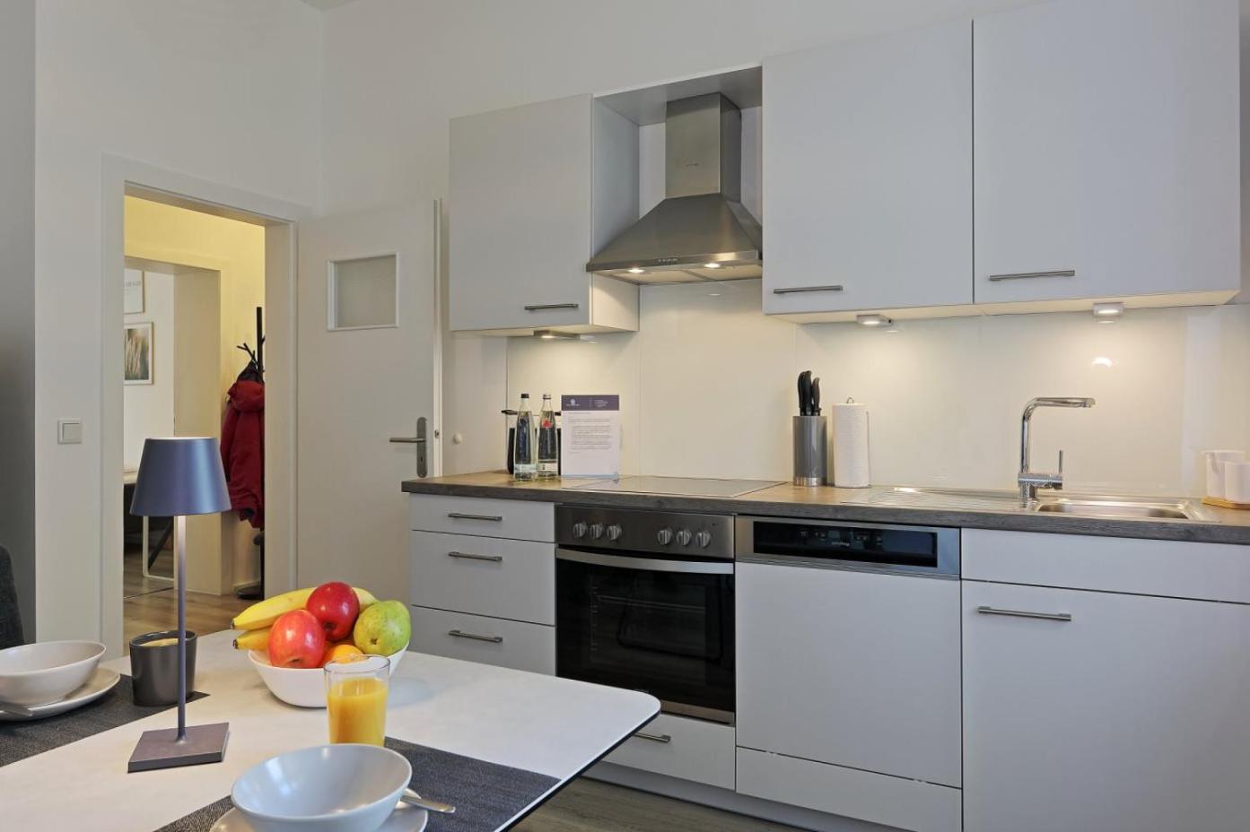 Modernes Apartment Mit Garage & Ps4 Von Stay Your Way Essen Exterior foto