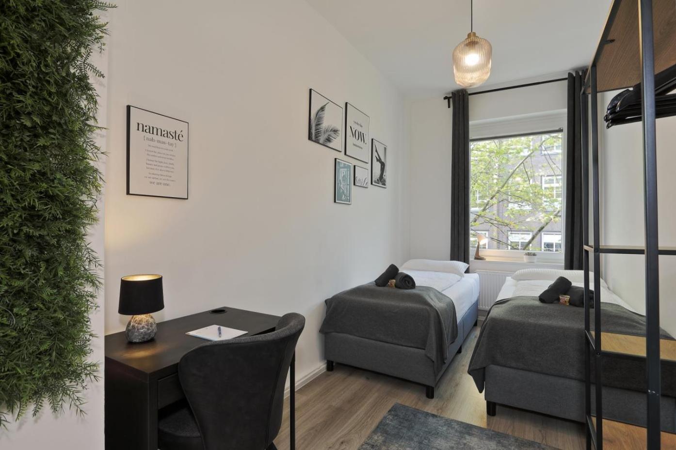 Modernes Apartment Mit Garage & Ps4 Von Stay Your Way Essen Exterior foto